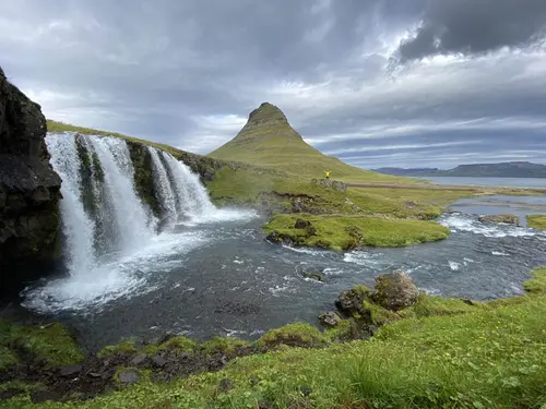 Fotogenický Kirkjufell