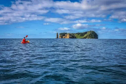 Kayaking na ostrov Vila Franca do Campo